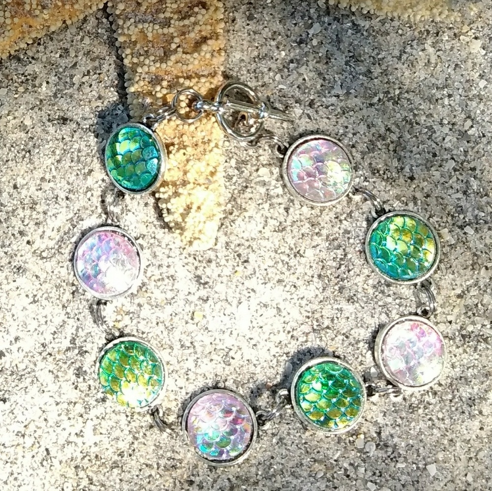 Mermaid Scale Toggle Bracelet or Anklet